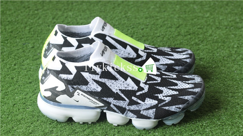 Acronym x Nike Air VaporMax Moc 2 FK